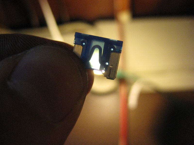 2007-2016-GMC-Acadia-Electrical-Fuses-Replacement-Guide-016