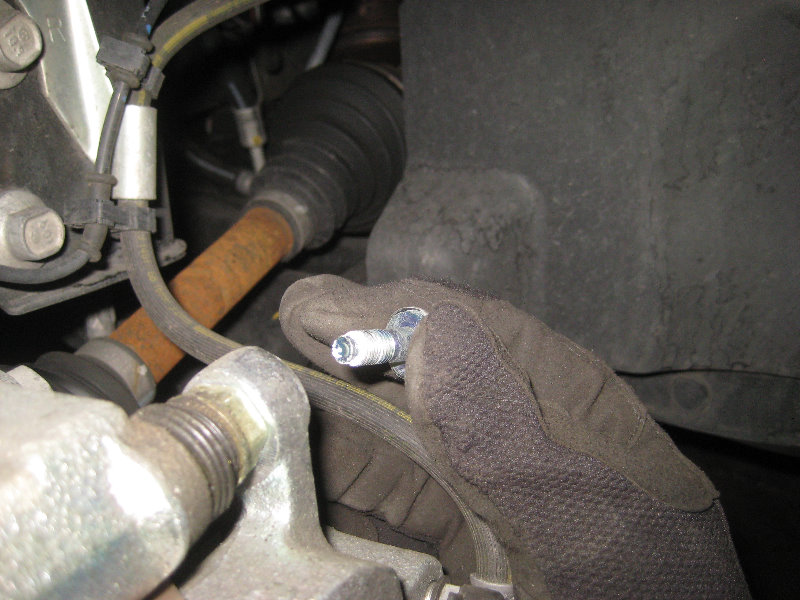 GMCTerrainFrontBrakePadsReplacementGuide013