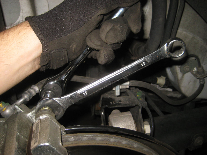GMCTerrainRearDiscBrakePadsReplacementGuide035