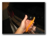 GMC-Terrain-Rear-Window-Wiper-Blade-Replacement-Guide-002