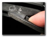 GMC-Terrain-Rear-Window-Wiper-Blade-Replacement-Guide-007