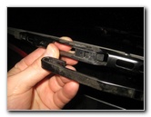GMC-Terrain-Rear-Window-Wiper-Blade-Replacement-Guide-011