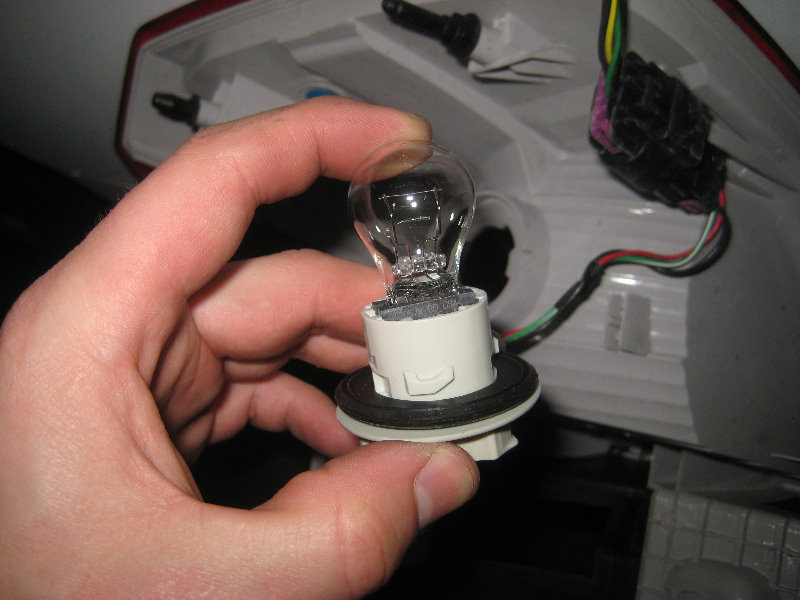 GMC-Terrain-Tail-Light-Bulbs-Replacement-Guide-015