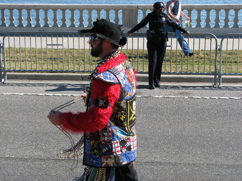 Gasparilla-Parade-of-the-Pirates-Tampa-FL-011