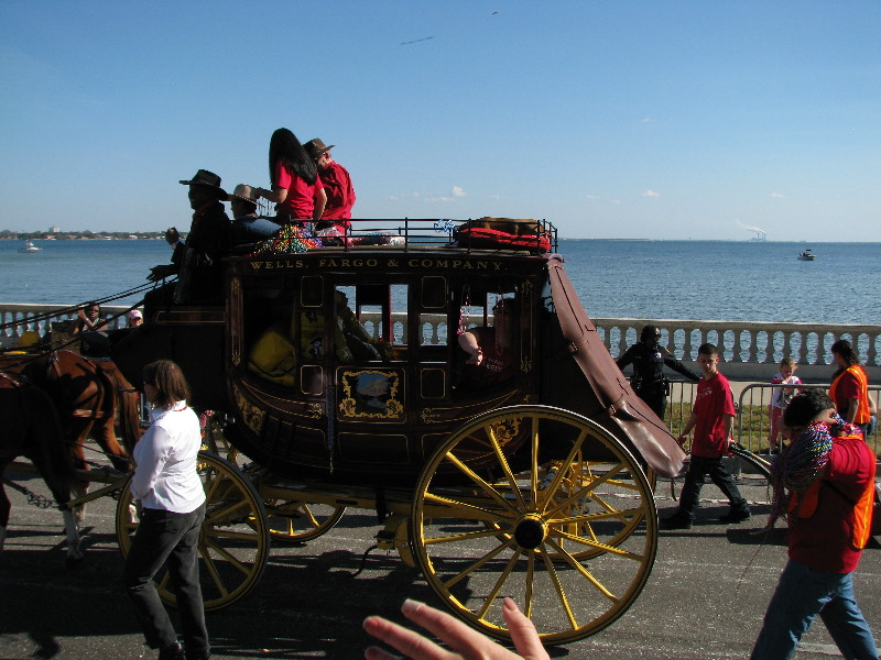Gasparilla-Parade-of-the-Pirates-Tampa-FL-024
