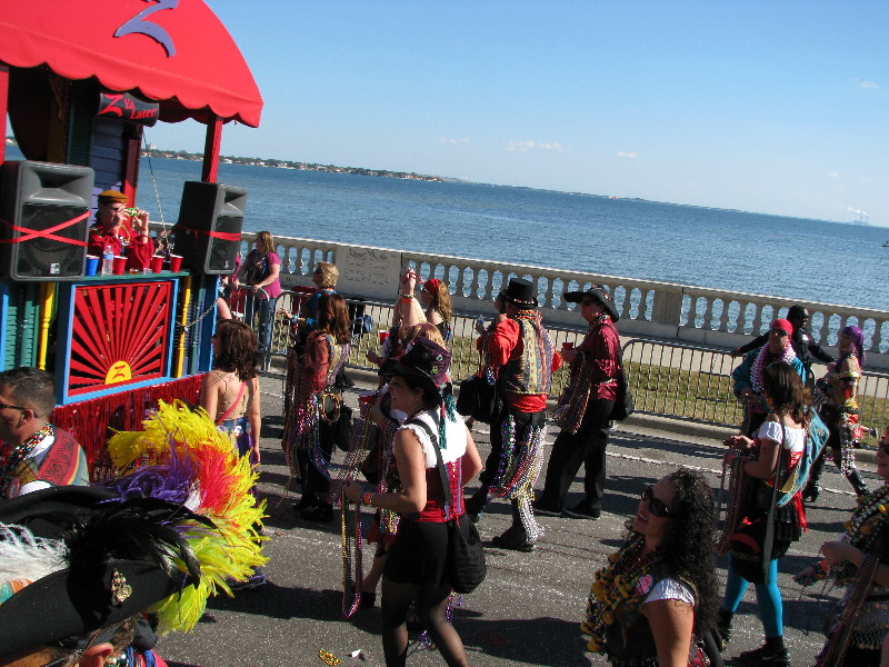 Gasparilla-Parade-of-the-Pirates-Tampa-FL-038