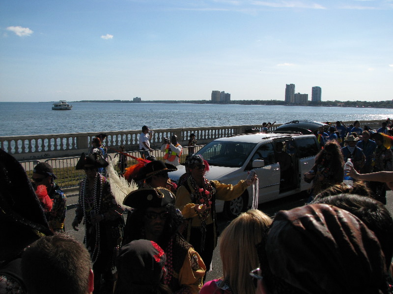 Gasparilla-Parade-of-the-Pirates-Tampa-FL-044