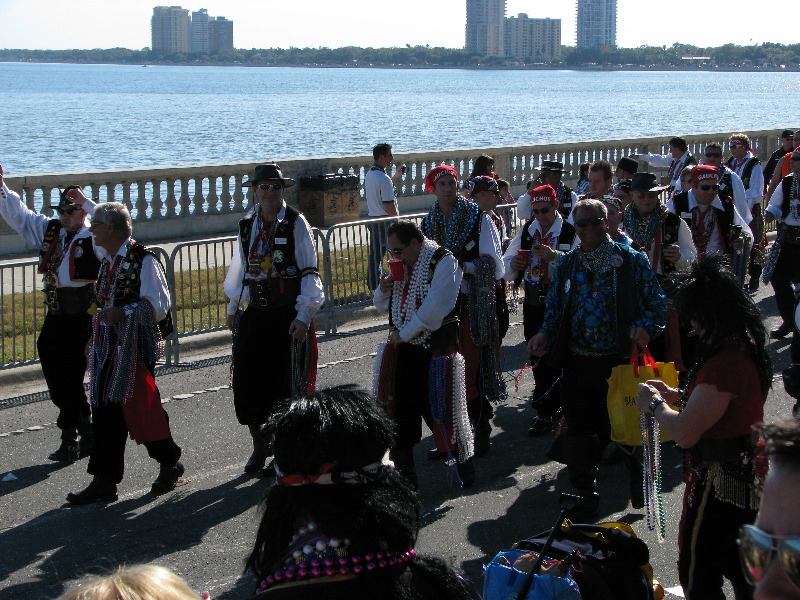 Gasparilla-Parade-of-the-Pirates-Tampa-FL-046