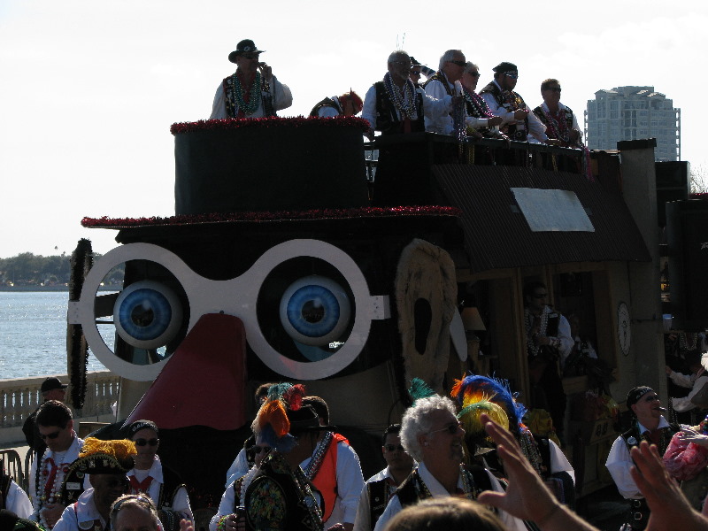 Gasparilla-Parade-of-the-Pirates-Tampa-FL-047