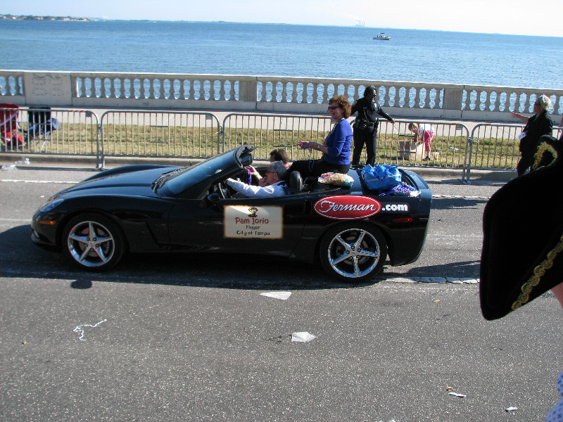 Gasparilla-Parade-of-the-Pirates-Tampa-FL-066