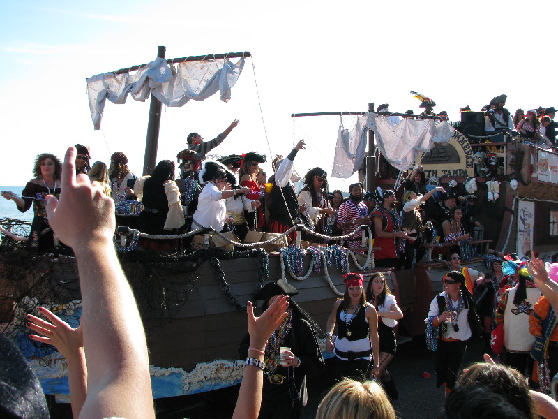 Gasparilla-Parade-of-the-Pirates-Tampa-FL-073