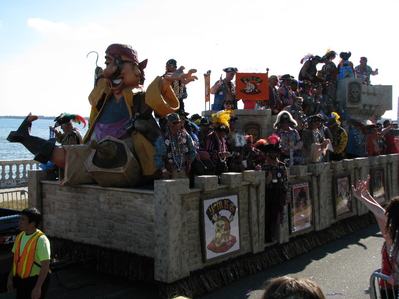 Gasparilla-Parade-of-the-Pirates-Tampa-FL-080