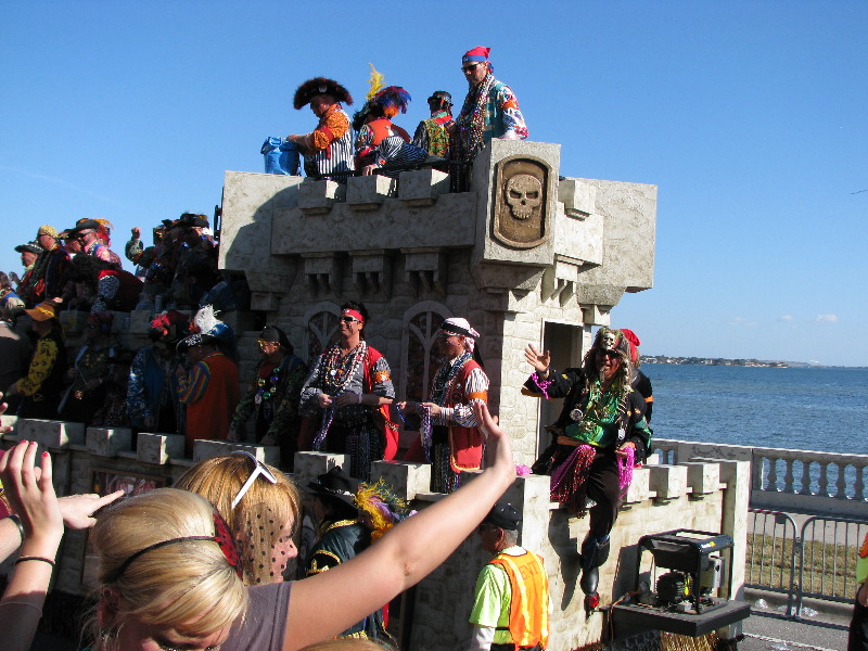 Gasparilla-Parade-of-the-Pirates-Tampa-FL-083