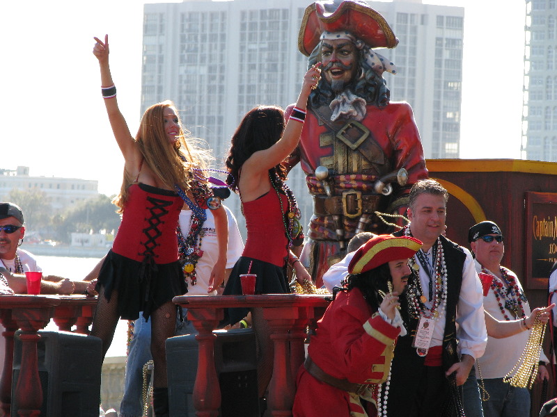 Gasparilla-Parade-of-the-Pirates-Tampa-FL-089