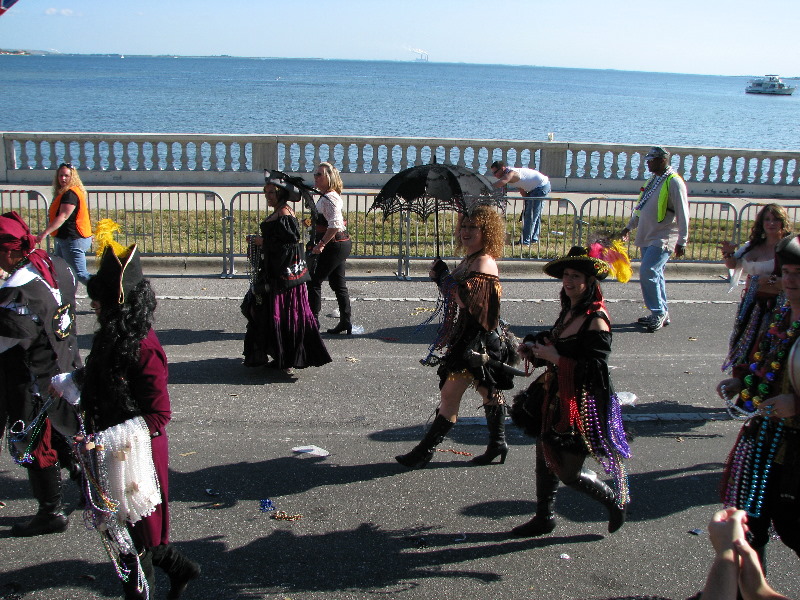 Gasparilla-Parade-of-the-Pirates-Tampa-FL-135