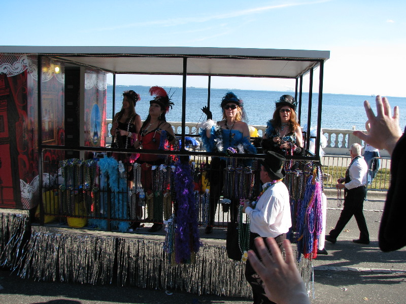 Gasparilla-Parade-of-the-Pirates-Tampa-FL-138