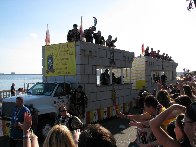 Gasparilla-Parade-of-the-Pirates-Tampa-FL-148