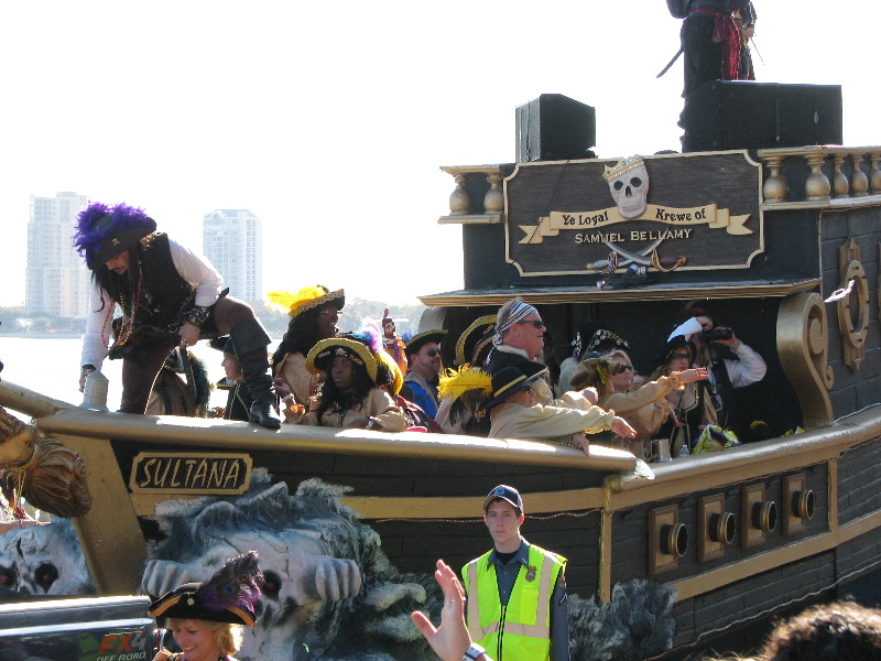Gasparilla-Parade-of-the-Pirates-Tampa-FL-153