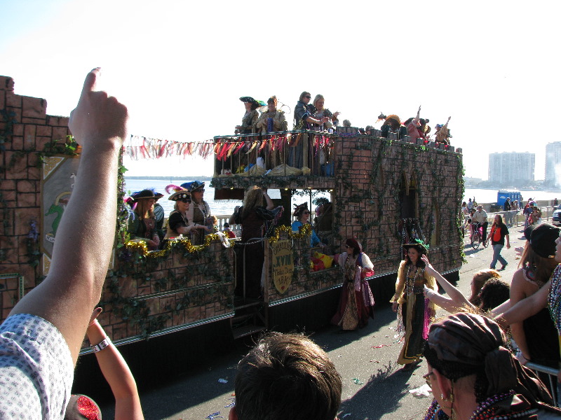 Gasparilla-Parade-of-the-Pirates-Tampa-FL-164