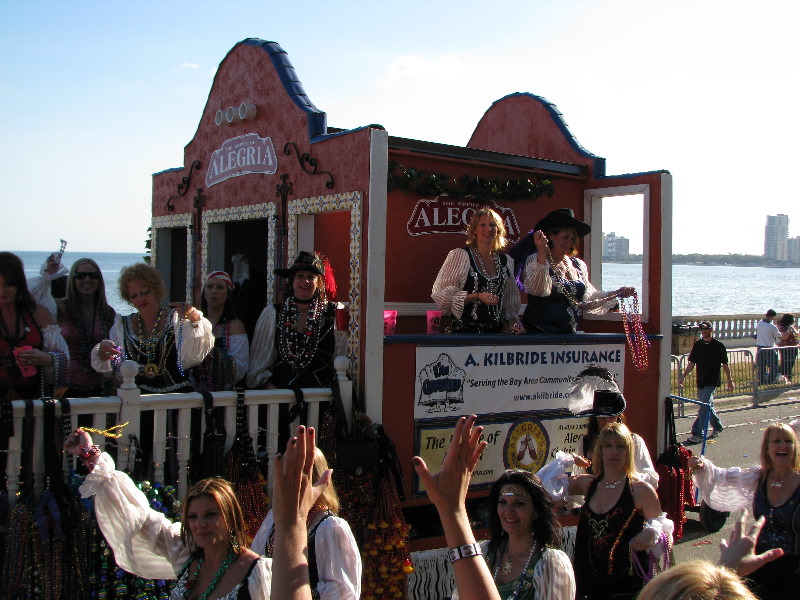 Gasparilla-Parade-of-the-Pirates-Tampa-FL-179