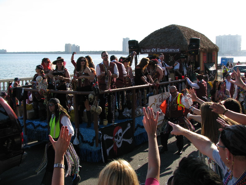 Gasparilla-Parade-of-the-Pirates-Tampa-FL-200