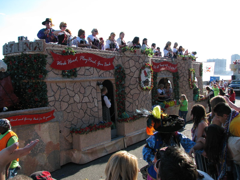 Gasparilla-Parade-of-the-Pirates-Tampa-FL-207