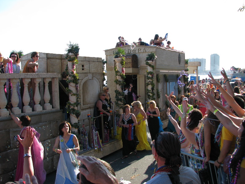 Gasparilla-Parade-of-the-Pirates-Tampa-FL-212