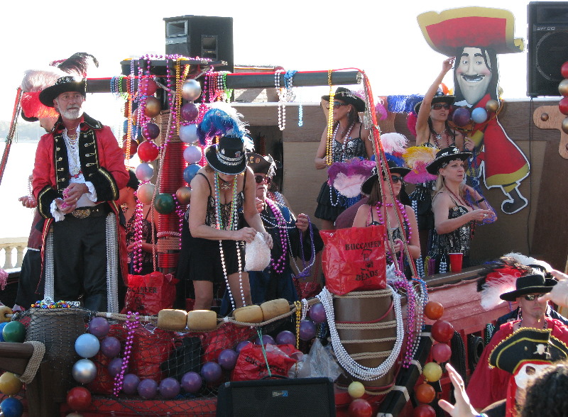 Gasparilla-Parade-of-the-Pirates-Tampa-FL-243