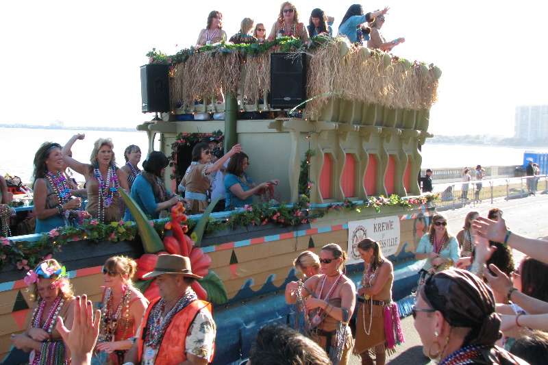 Gasparilla-Parade-of-the-Pirates-Tampa-FL-246