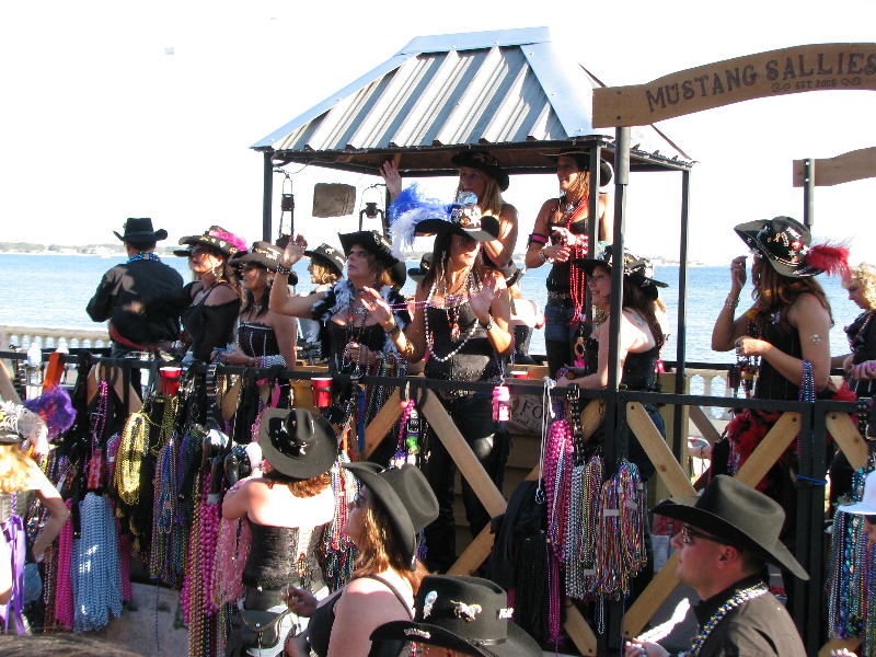 Gasparilla-Parade-of-the-Pirates-Tampa-FL-258