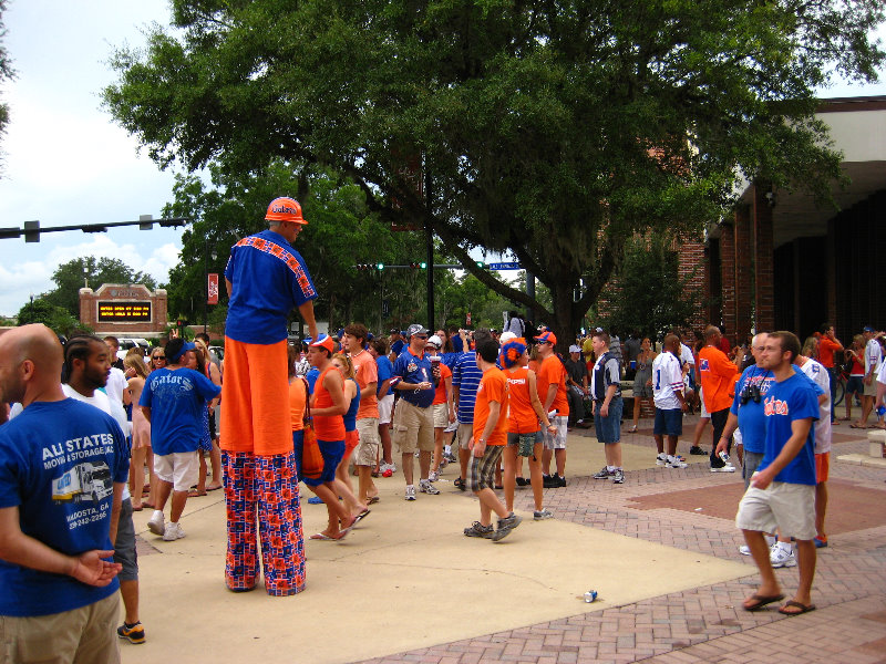 UG-Gators-Vs-Buccaneers-Tailgating-Gainesville-FL-001