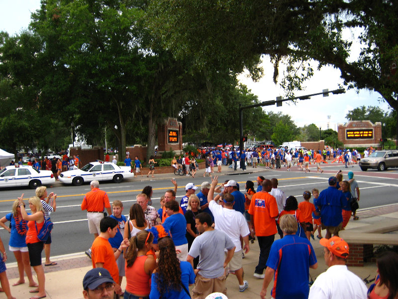 UG-Gators-Vs-Buccaneers-Tailgating-Gainesville-FL-008