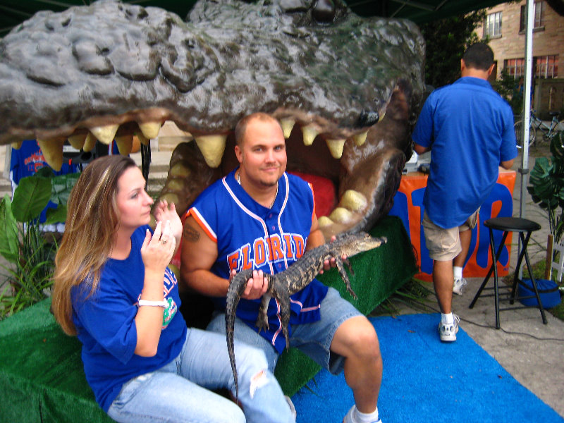 UG-Gators-Vs-Buccaneers-Tailgating-Gainesville-FL-011