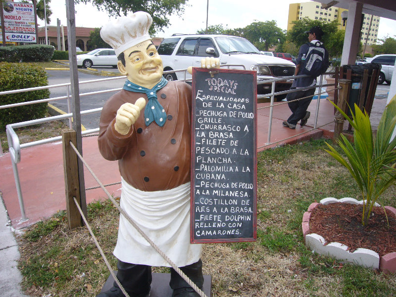 Habana-Nights-Cuban-Restaurant-and-Lounge-Hialeah-FL-019