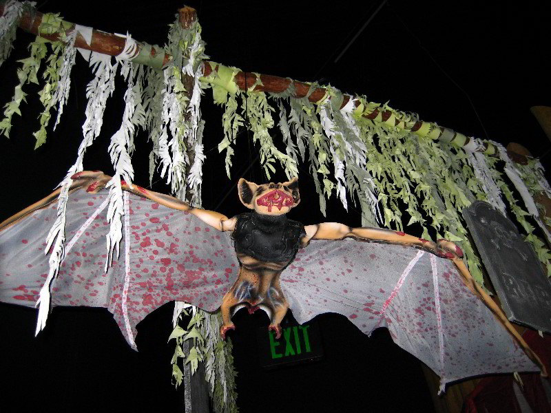 Halloween-2008-Hard-Rock-Hollywood-FL-009