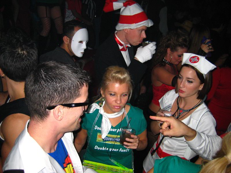 Halloween-2008-Hard-Rock-Hollywood-FL-014