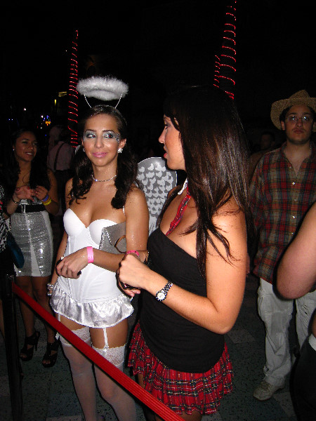 Halloween-2010-Passion-Opium-Hard-Rock-Hollywood-FL-020