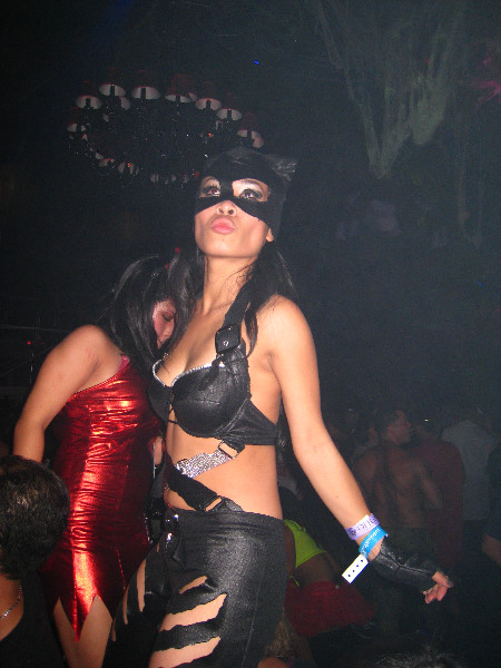 Halloween-2010-Passion-Opium-Hard-Rock-Hollywood-FL-025