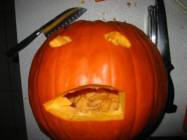 Halloween-Pumpkin-Carving-06-019
