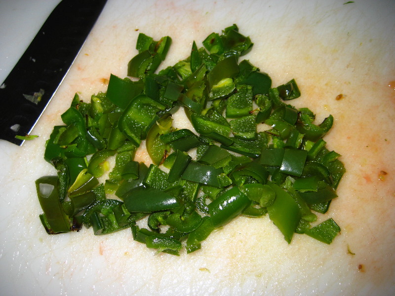 Homemade-Fresh-Hot-Salsa-Recipe-Guide-015