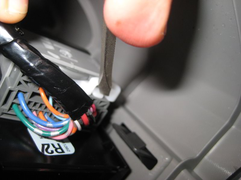 Honda-Accord-Interior-Door-Panel-Removal-Guide-036