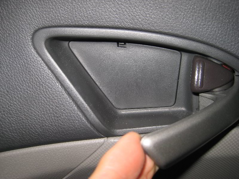 Honda-Accord-Interior-Door-Panel-Removal-Guide-071