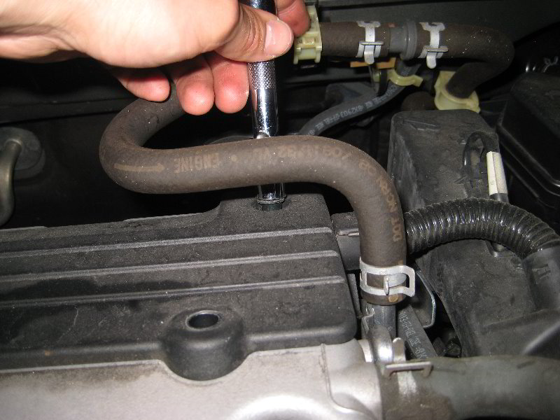 Honda-Accord-K24Z2-I4-Engine-Spark-Plugs-Replacement-Guide-006