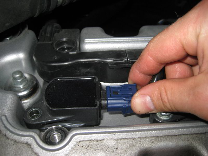 Honda-Accord-K24Z2-I4-Engine-Spark-Plugs-Replacement-Guide-025