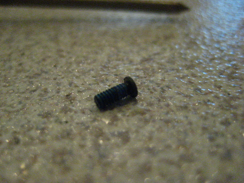 Honda-Accord-Key-Fob-Remote-Battery-Replacement-Guide-006