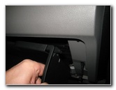 Honda-CR-V-Cabin-Air-Filter-Replacement-Guide-024