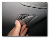 Honda-CR-V-Cargo-Area-Light-Bulb-Replacement-Guide-010