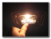 Honda-CR-V-Dome-Light-Bulb-Replacement-Guide-011