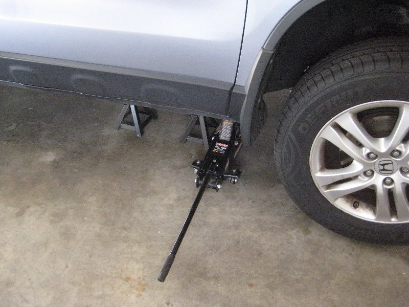 Honda-CR-V-Engine-Oil-Change-Guide-005