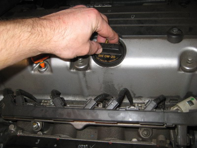 Honda-CR-V-Engine-Oil-Change-Guide-019